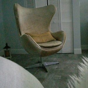 Meet your Posher, Suljon